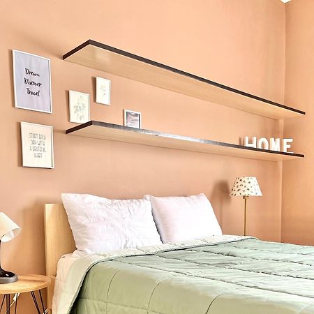 Crystal - Apartment With Garden & Parking 코모티니 외부 사진